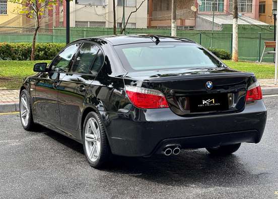 BMW-550i-4.8 SPORT SEDAN V8 32V GASOLINA 4P AUTOMÁTICO BMW-550i-2008