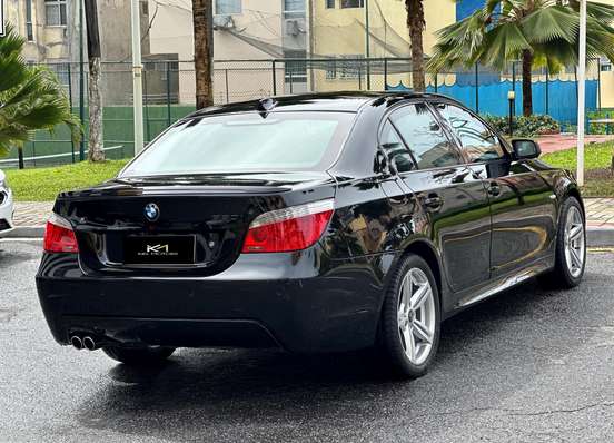 BMW-550i-4.8 SPORT SEDAN V8 32V GASOLINA 4P AUTOMÁTICO BMW-550i-2008