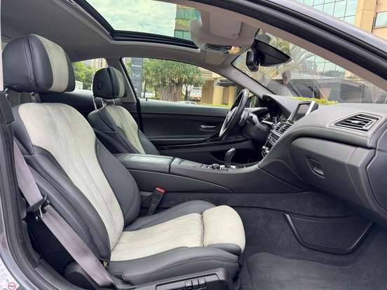 BMW-650i-4.8 COUPÉ V8 32V GASOLINA 2P AUTOMÁTICO BMW-650i-2011