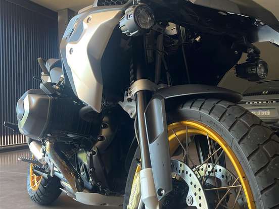 BMW-R 1250 GS PREMIUM BMW-R 1250 GS PREMIUM-2023