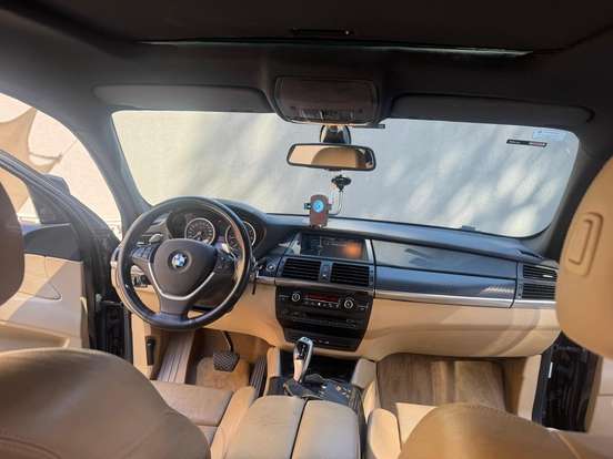 BMW-X6-4.4 50I 4X4 COUPÉ 8 CILINDROS 32V BI-TURBO GASOLINA 4P AUTOMÁTICO BMW-X6-2010
