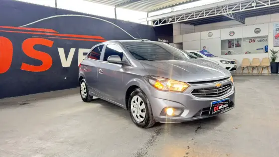 CHEVROLET ONIX 1.0 MPFI JOY 8V FLEX 4P MANUAL