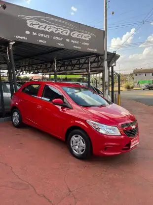 CHEVROLET-ONIX-2014