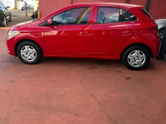 CHEVROLET-ONIX-1.0 MPFI LT 8V FLEX 4P MANUAL CHEVROLET-ONIX-2014