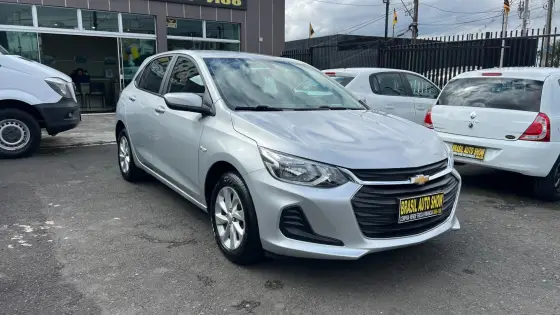 CHEVROLET ONIX 1.0 TURBO FLEX LT MANUAL