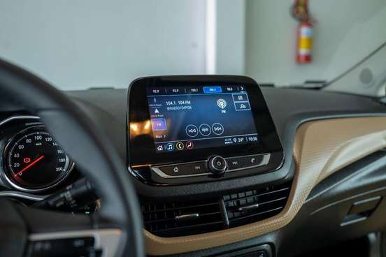 CHEVROLET-ONIX-2020