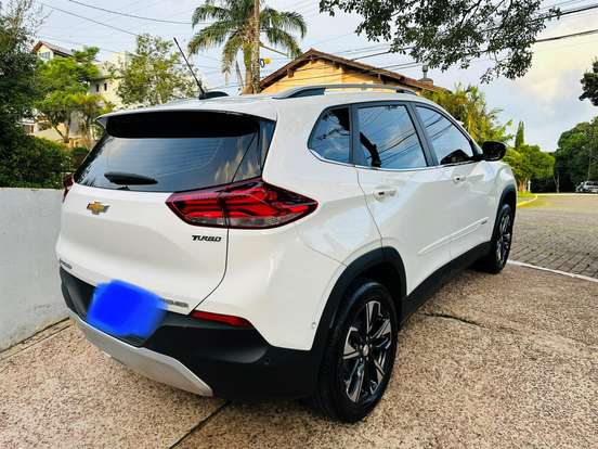 CHEVROLET-TRACKER-2021