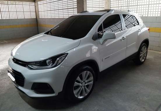 CHEVROLET-TRACKER-2017