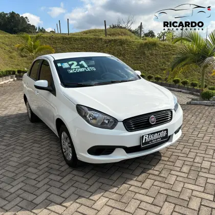 FIAT GRAND SIENA 1.4 MPI ATTRACTIVE 8V FLEX 4P MANUAL