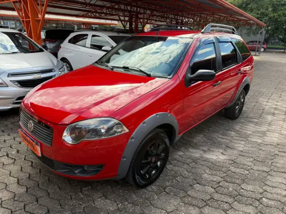 FIAT PALIO 1.4 MPI TREKKING WEEKEND 8V FLEX 4P MANUAL