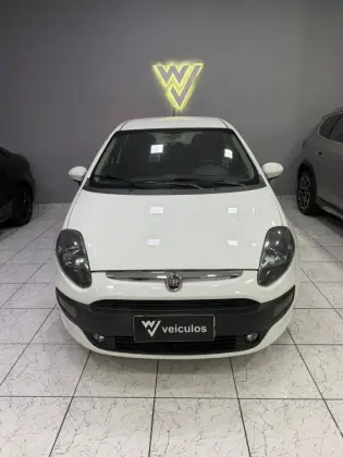 FIAT PUNTO 1.6 ESSENCE 16V FLEX 4P AUTOMATIZADO