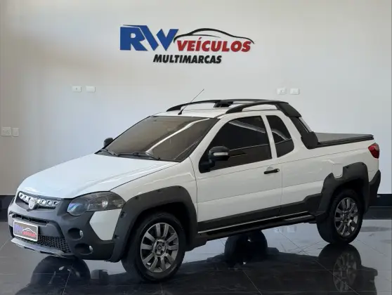 FIAT STRADA 1.8 MPI ADVENTURE CE 16V FLEX 2P MANUAL FIAT STRADA 1.8 MPI ADVENTURE CE 16V FLEX 2P MANUAL