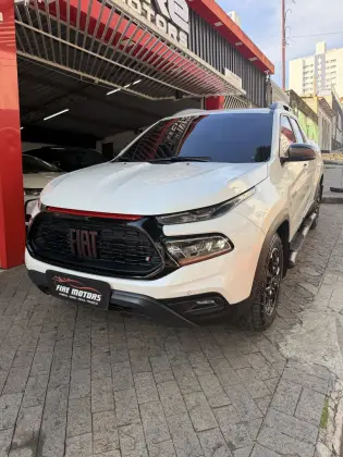FIAT TORO 2.0 16V TURBO DIESEL ULTRA 4WD AT9