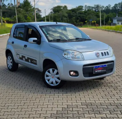 FIAT UNO 1.0 VIVACE 8V FLEX 4P MANUAL