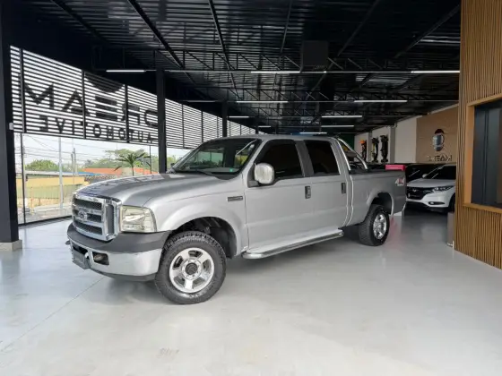 FORD F-250 3.9 XLT MAX POWER 4X4 CD DIESEL 4P MANUAL