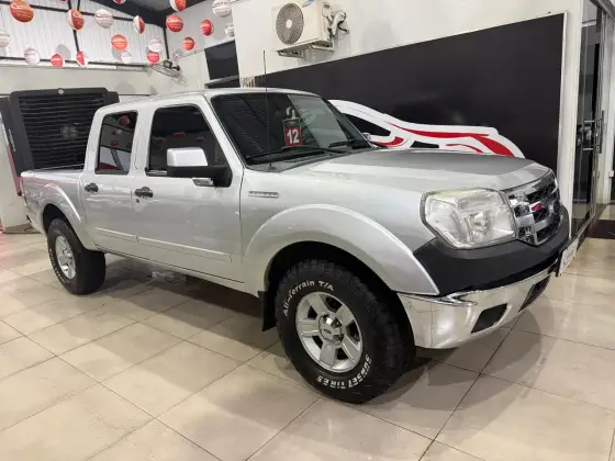 FORD RANGER 3.0 XLT 4X4 CD 16V TURBO ELETRONIC DIESEL 4P MANUAL