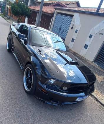 FORD MUSTANG 4.6 GT COUPÉ V8 24V GASOLINA 2P AUTOMÁTICO