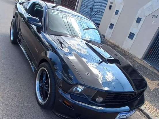 FORD-MUSTANG-4.6 GT COUPÉ V8 24V GASOLINA 2P AUTOMÁTICO FORD-MUSTANG-2005