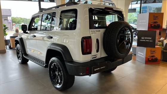 GWM TANK 300 2.0 HI4-T PHEV 4X4 9HAT