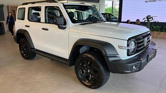 GWM TANK 300 2.0 HI4-T PHEV 4X4 9HAT