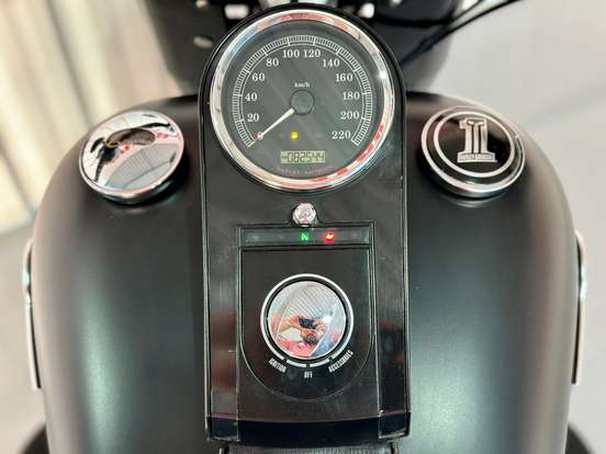 HARLEY-DAVIDSON-SOFTAIL FAT BOY-2011
