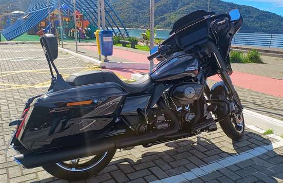 HARLEY-DAVIDSON-STREET GLIDE-2025