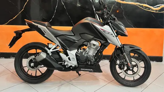 HONDA CB 300F TWISTER CBS 
