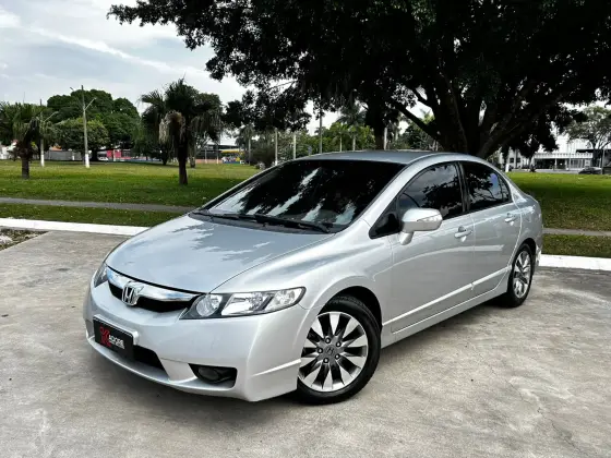 HONDA CIVIC 1.8 LXL 16V FLEX 4P MANUAL