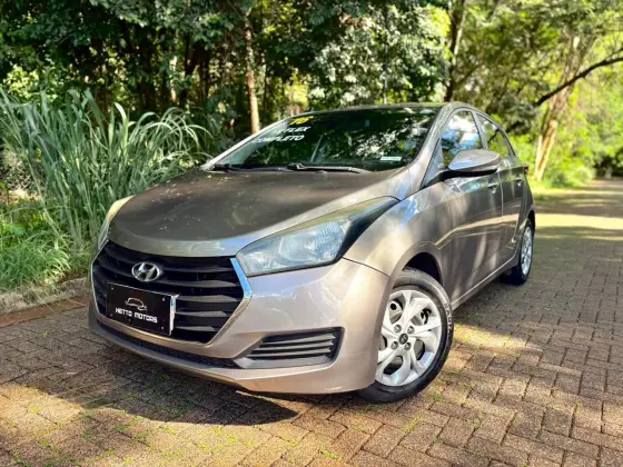HYUNDAI HB20 1.0 COMFORT PLUS 12V FLEX 4P MANUAL