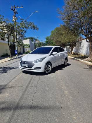 HYUNDAI HB20S 1.6 COMFORT STYLE 16V FLEX 4P MANUAL