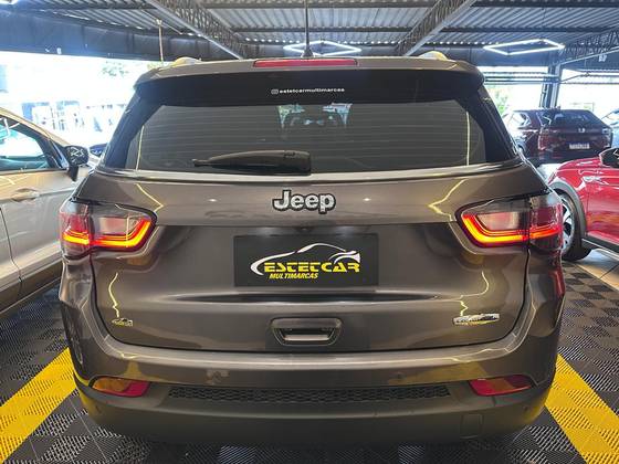 /en/city/cate-car-used-car/jeep-compass-2025-1-3-t270-turbo-flex-longitude-at6-44671957871952896/-6