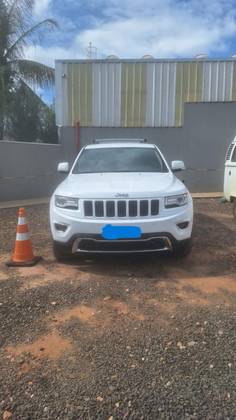 JEEP GRAND CHEROKEE 3.6 LIMITED 4X4 V6 24V GASOLINA 4P AUTOMATICO