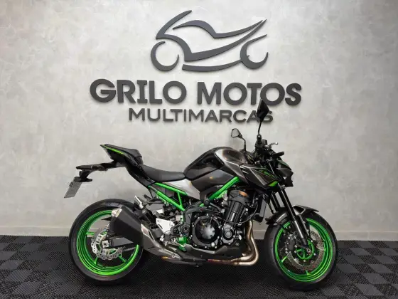 KAWASAKI Z900 