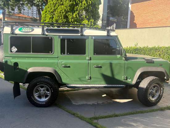 LAND ROVER-DEFENDER-1996