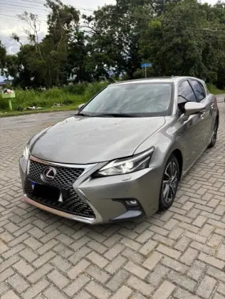 LEXUS CT200H 1.8 16V HÍBRIDO 4P AUTOMÁTICO