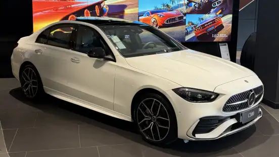 MERCEDES-BENZ-C 300-2025