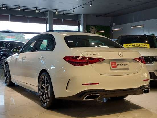MERCEDES-BENZ-C 300-2024