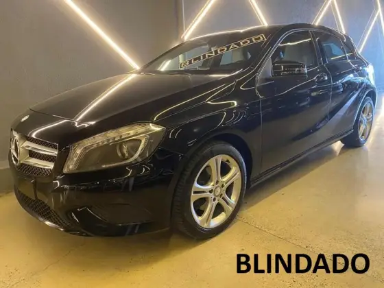 MERCEDES-BENZ CLASSE A 1.6 200 TURBO URBAN GASOLINA 4P AUTOMATIZADO