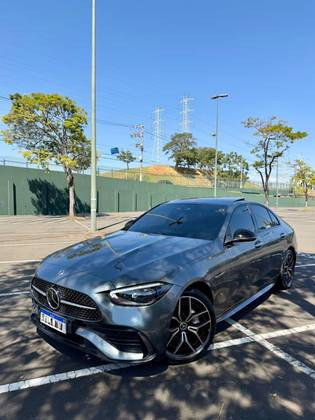 MERCEDES-BENZ C 300 2.0 EQ BOOST HÍBRIDO AMG LINE 9G-TRONIC