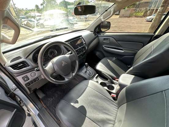 MITSUBISHI-L200 TRITON-2.4 16V TURBO DIESEL OUTDOOR GLS CD 4X4 AUTOMÁTICO MITSUBISHI-L200 TRITON-2022