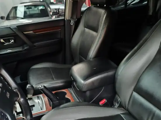 MITSUBISHI-PAJERO-2.5 HD 4X4 8V TURBO INTERCOOLER DIESEL 4P MANUAL MITSUBISHI-PAJERO-2009