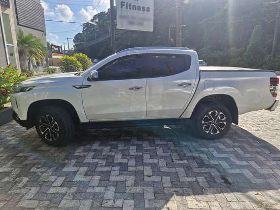 MITSUBISHI-L200 TRITON-2.4 16V TURBO DIESEL SPORT HPE-S CD 4P 4X4 AUTOMÁTICO MITSUBISHI-L200 TRITON-2023