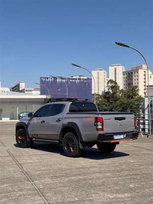 MITSUBISHI-L200 TRITON-2023