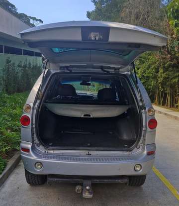 MITSUBISHI-PAJERO SPORT-2010