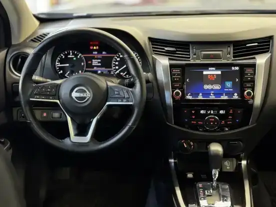 NISSAN-FRONTIER-2025