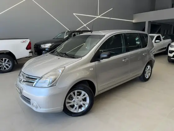 NISSAN LIVINA 1.8 S 16V FLEX 4P AUTOMÁTICO