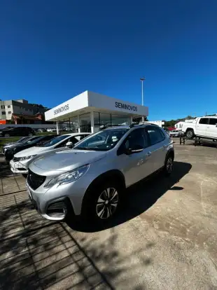 PEUGEOT-2008-2021