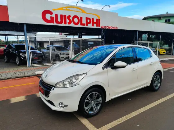 PEUGEOT 208 1.6 GRIFFE 16V FLEX 4P AUTOMÁTICO