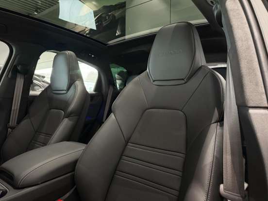 PORSCHE-CAYENNE-4.0 V8 E-HYBRID TURBO COUPÉ AWD TIPTRONIC S PORSCHE-CAYENNE-2025