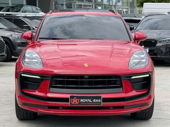 PORSCHE-MACAN-2022